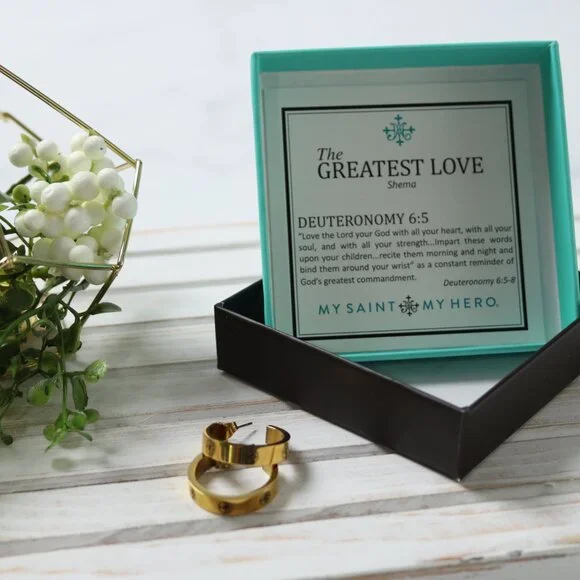 My Saint My Hero: THE GREATEST LOVE Shema Earrings NEW IN BOX - Picture 6 of 7
